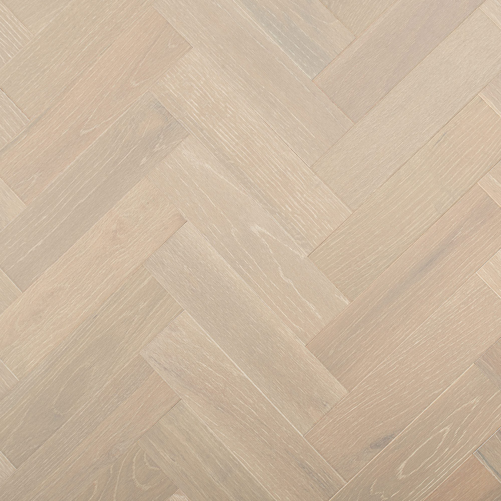 Engineered herringbone detail