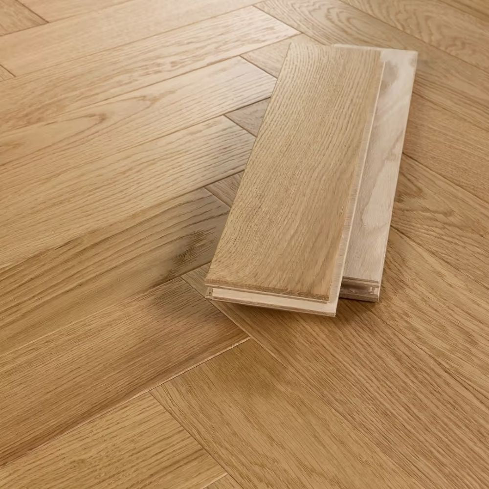 Natural oak herringbone engineered wood