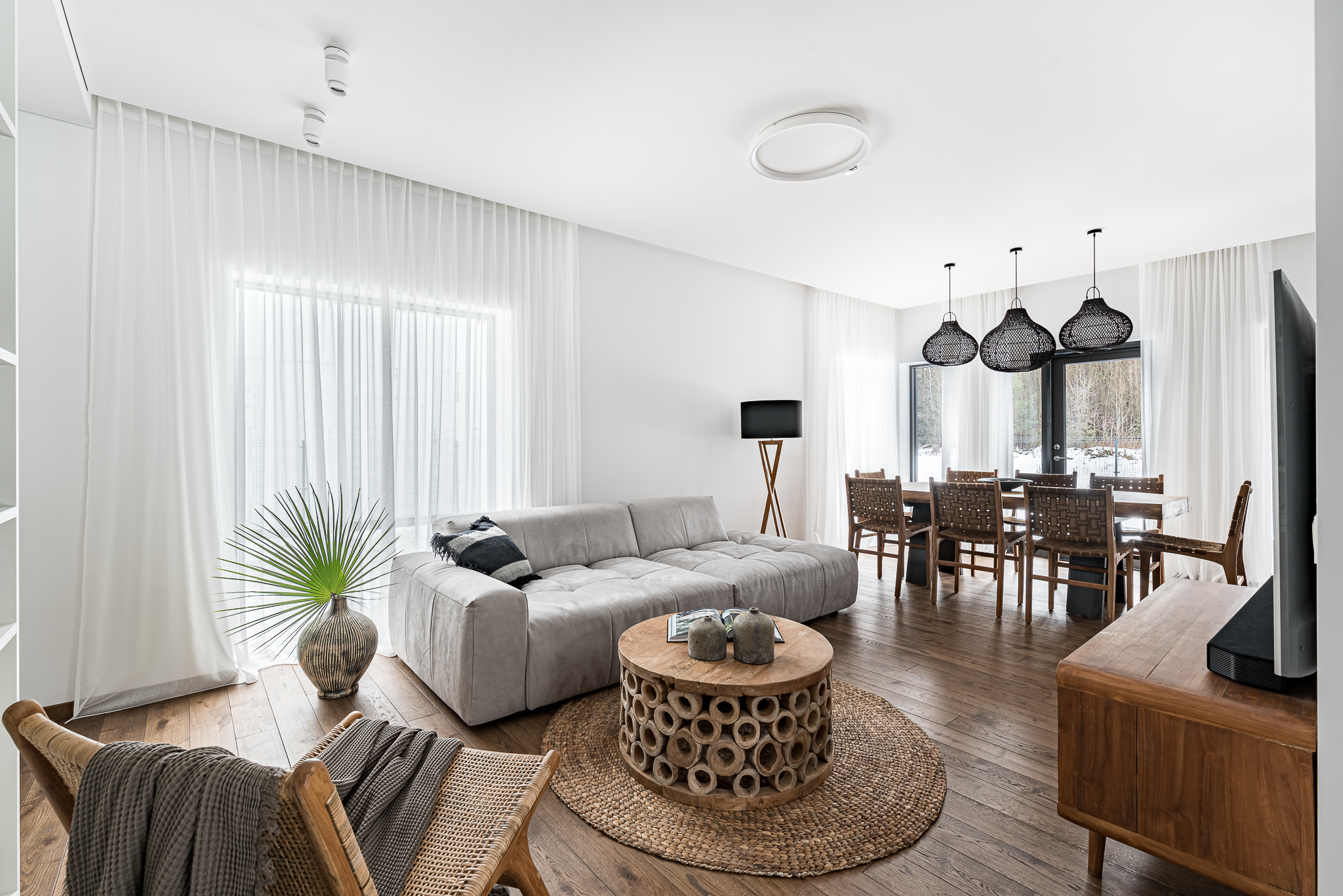 Grey Oak – Engineered Wood